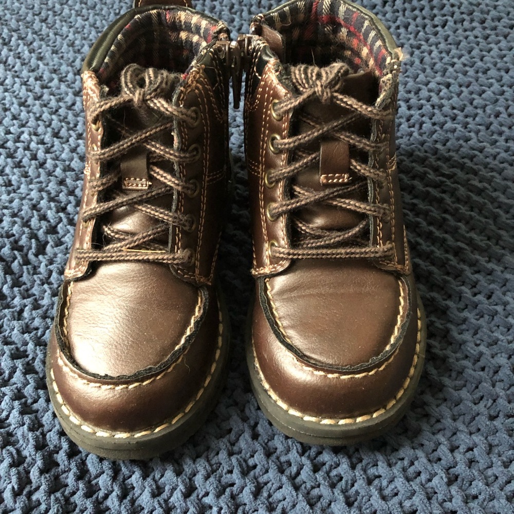 Boys winter boots